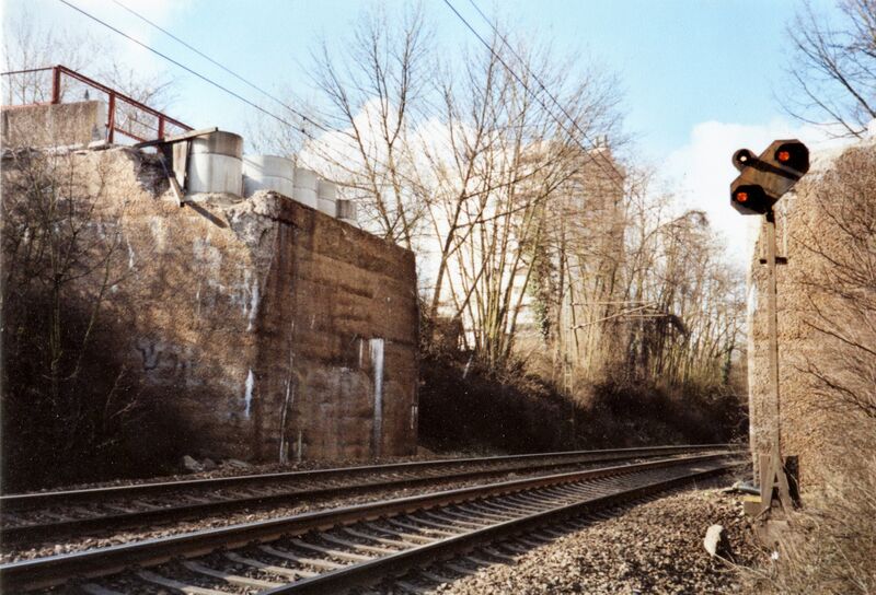 Datei:NL-FW 04 2268 KP Schaack Brücke Cadolzburger Str. 3.3.2007.jpg