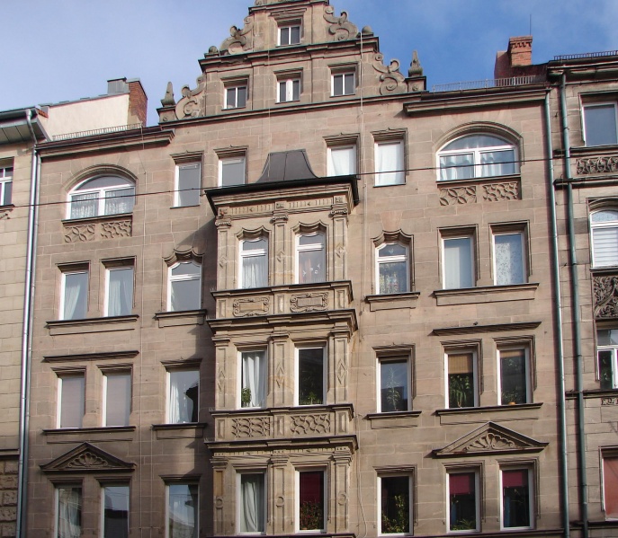 Datei:Amalienstraße 55 Historismus.jpg