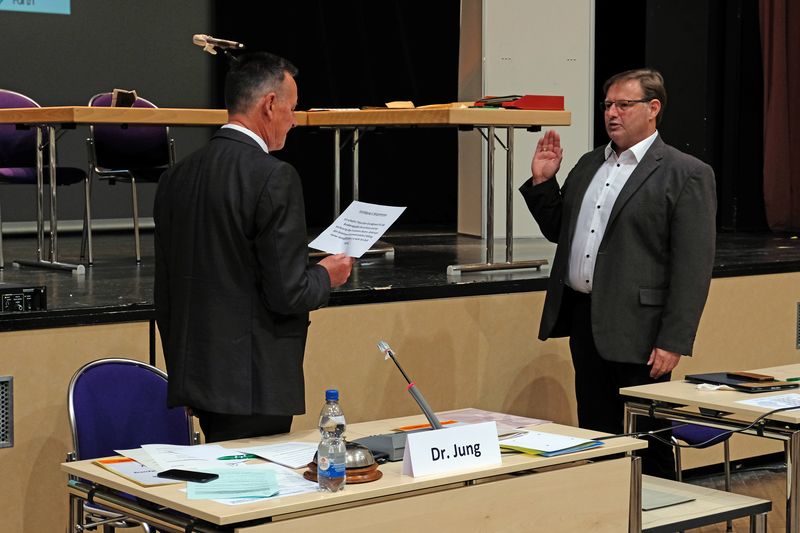 Datei:Konstituierende StR-Sitzung Mai 2020 15.jpg