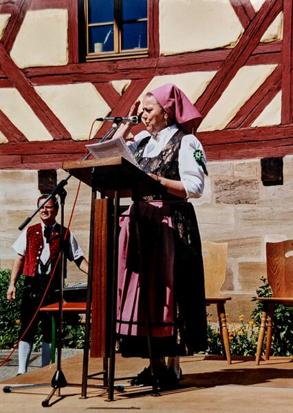 Datei:NL-FW 09 KP 712 Georg Mehl Trachtenverein 2005.jpg