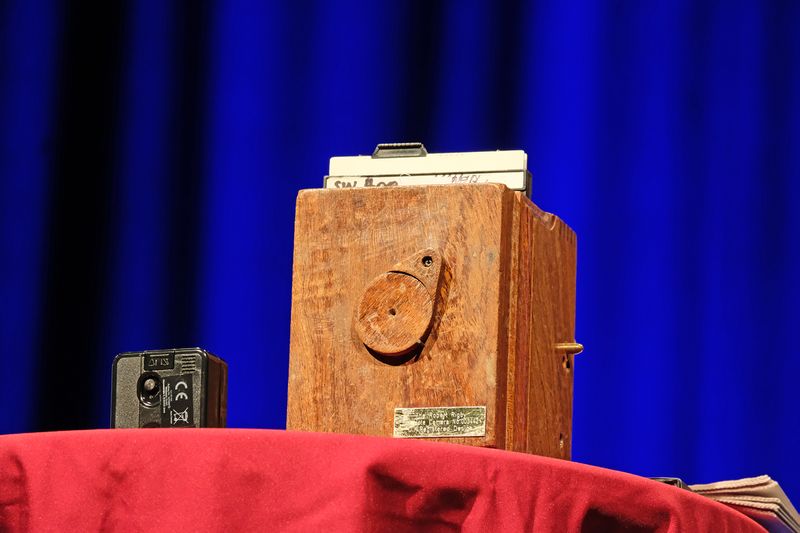 Datei:Günter Derleth Camera Obscura.jpg