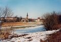 Die <!--LINK'" 0:1--> und die <a class="mw-selflink selflink">Farrnbach-Schule</a> in Burgfarrnbach im Febr. 1984