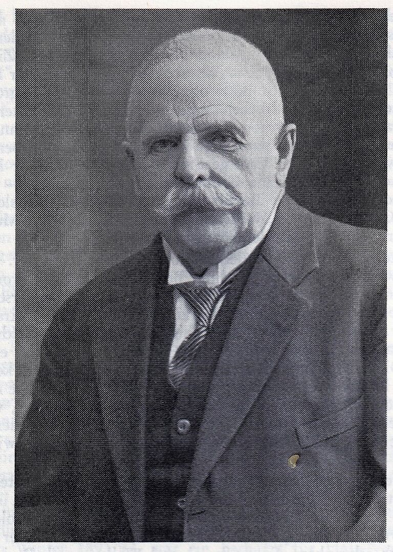 Stadtarzt Dr. Stark Bild.jpg