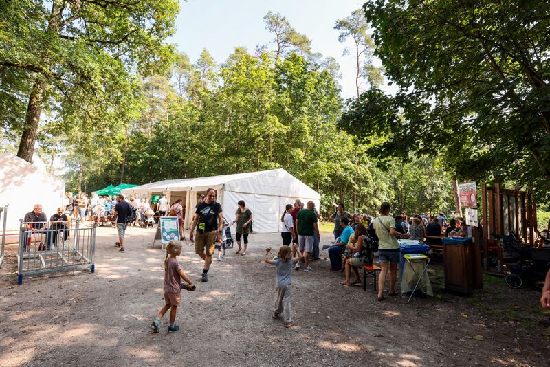 Datei:Stadtwaldfest Sept 2023 2.jpg