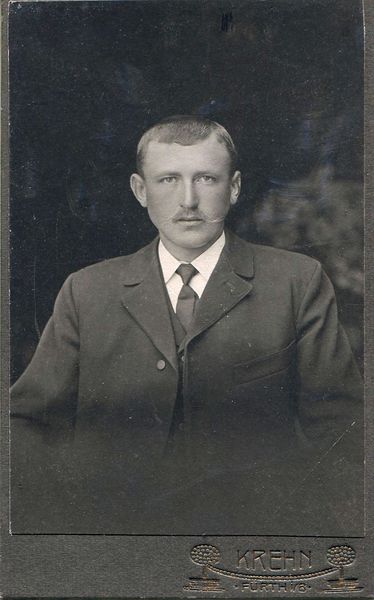 Datei:Krehn abgeschnittener Mann.jpg