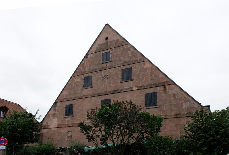 Datei:Poppenreuther Straße 139 3.jpg