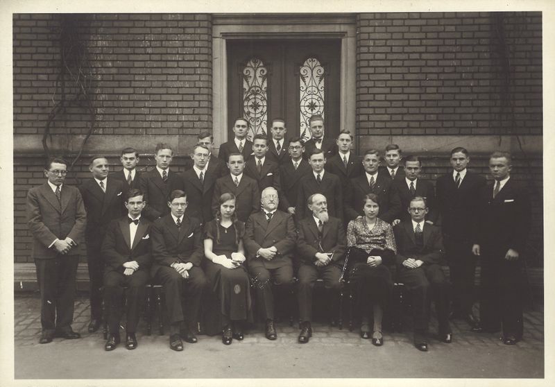 Datei:Lippert Familienalbum (14).jpg