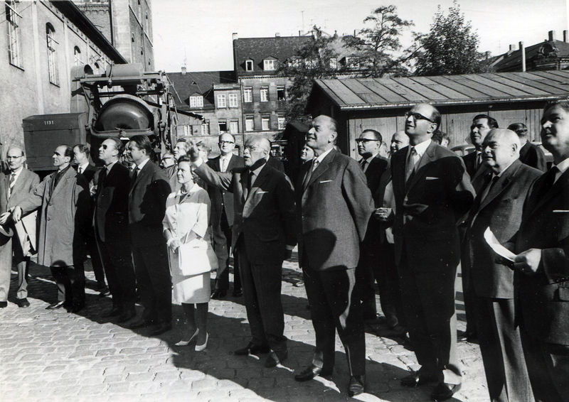Datei:Humbser Schickedanz 1970.jpg