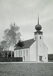 Herz Jesu Kirche vor 1950.jpg