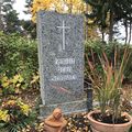 Grabstätte von Ludwig Gran im städtischen Friedhof Unterasbach der Stadt Oberasbach