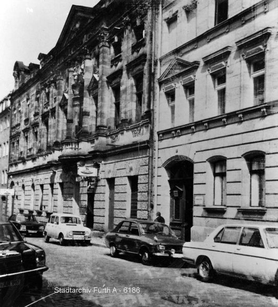 Datei:Kristallpalast A6186 ca 1970.jpg
