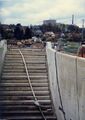 Bauarbeiten und Treppenaufgang für den <!--LINK'" 0:389-->, Blickrichtung <!--LINK'" 0:390--> im Dezember 1996