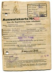 Arbeitsamt 1946 Ausweiskarte 1.jpg