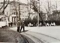 Bahnhofanlage, Wendeschleife der Straßenbahn. Im Hintergrund ist die Sahlmannvilla erkennbar. Aufnahme 1960