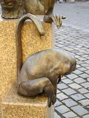 Gauklerbrunnen 2026 Tier-Details 5.JPG