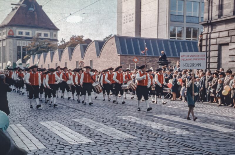 Datei:19671008 ERNTEDANKFESTZUG 34.jpg