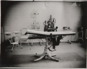 Israelitisches Hospital Operationssaal 2.png