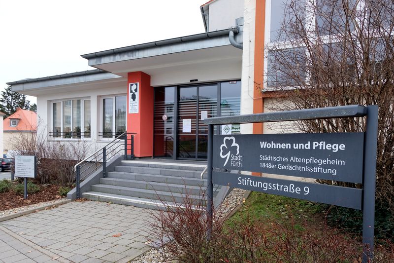 Datei:Stiftungsaltenheim Dez 2020 1.jpg