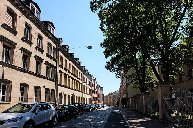 Datei:Theaterstraße 27 - 35.jpg