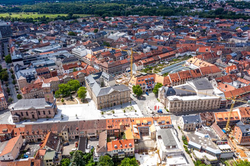 Datei:Hallplatz Juli 2020 2.jpg