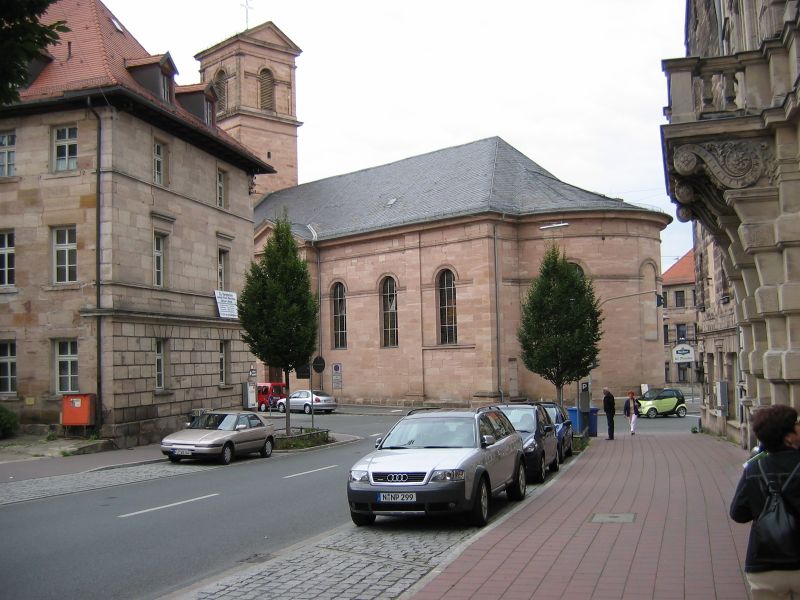 Datei:Kirche Zu unserer lieben Frau.jpeg