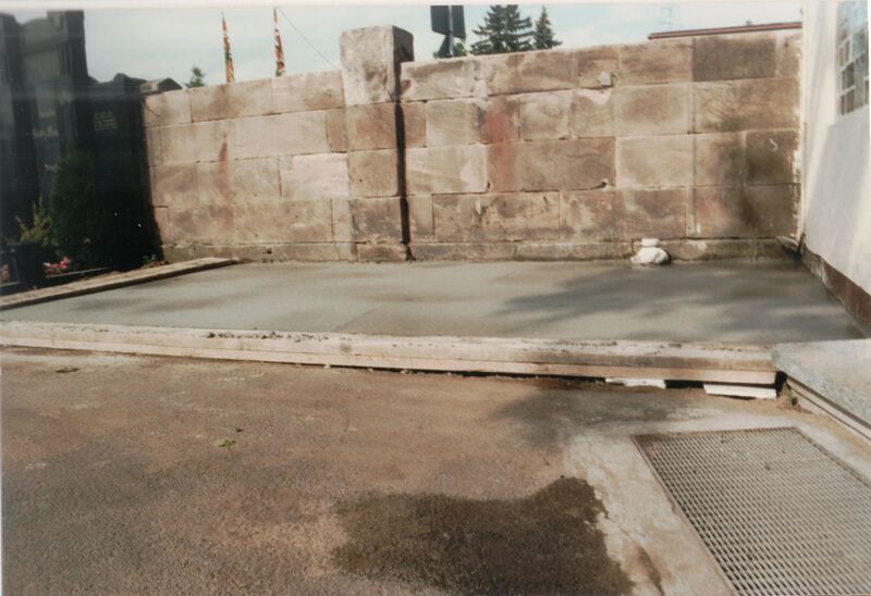 Datei:Anbau Erlanger Straße 95a, 1997.2.JPG