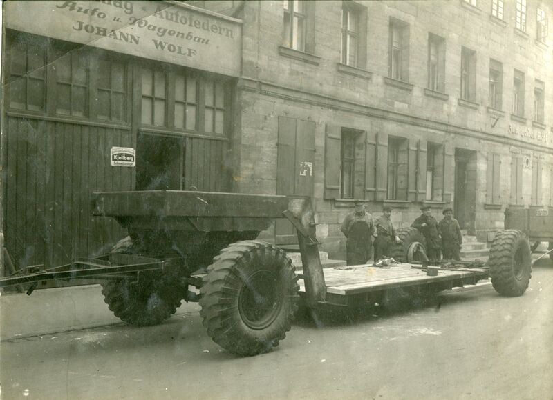 Datei:Anhänger Werkstatt Wolf.jpg
