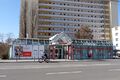 Sparkassen Filiale in der Fürther Südstadt an der Schwabacher Straße, im Hintergrund das Hochhaus Herrnstraße 9, Feb. 2021