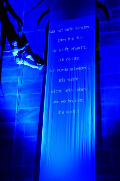 Datei:2019-05-23 TanzwerkVertikal Nachtwandel (2).jpg