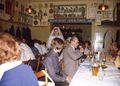 Hochzeit in der Gaststätte "Lindenau" 1977 - Innenansicht Richtung Theke