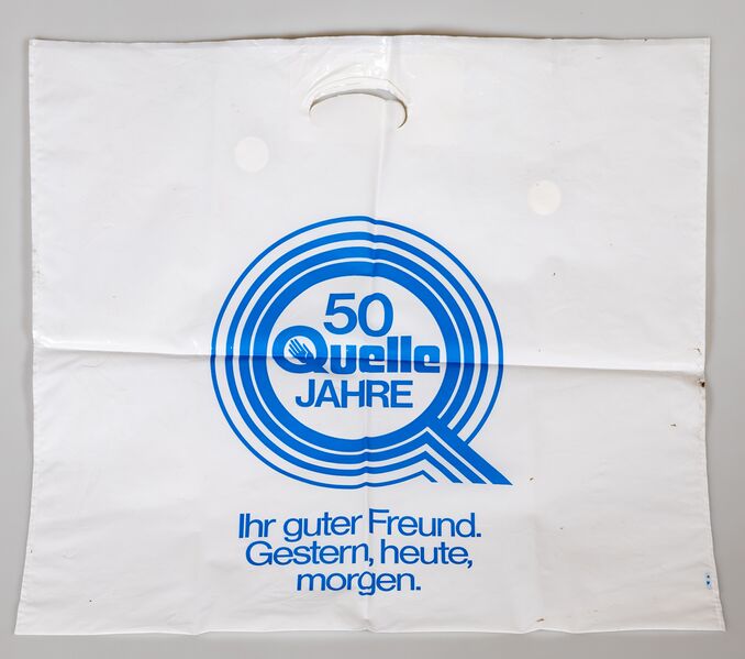 Datei:EKT052 Quelle Gustav-Schickedanz-Straße.jpg