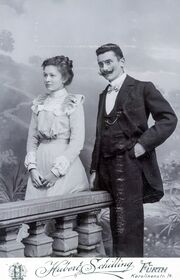 MiF Junges Glück.jpg