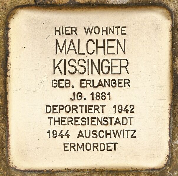 Datei:Stolperstein für Malchen Kissinger (Nürnberg).jpg