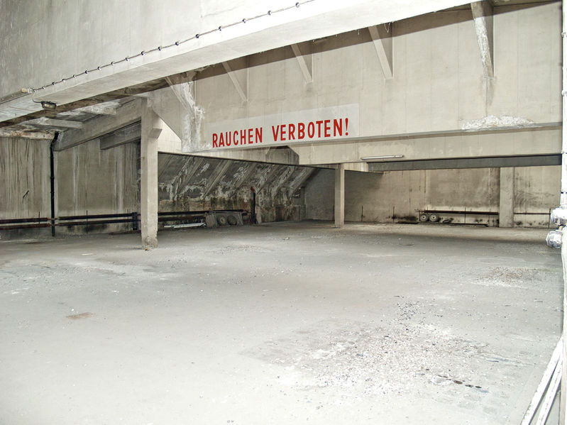 Datei:Central Garage Ansicht MM240050.jpg