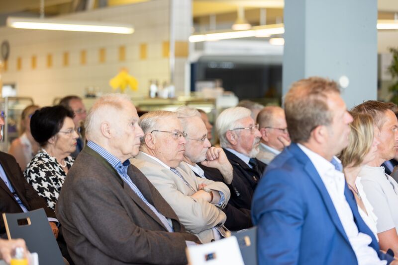 Datei:Ehemalige Chefärzte Klinikum Fürth Juni 2023.jpg