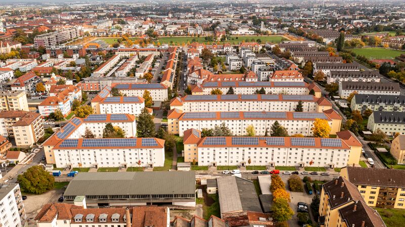 Datei:Wohnanlage I Okt 2022.jpg