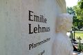 Der neue Gedenkstein für Emilie Lehmus auf dem Städt. Friedhof, eingeweiht im August 2019