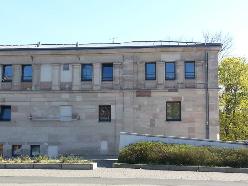 Datei:Würzburger Straße 2 Kriegsschaden.jpg