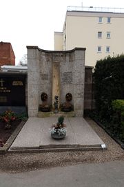 Grab Gastreich Soldan.jpg