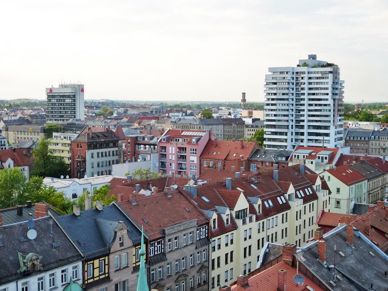 Datei:Röllingerhochhaus v S 2019.jpg