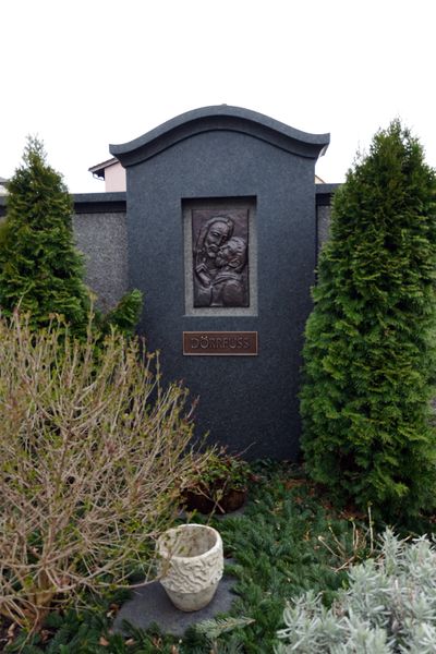 Datei:Grab Karl Dörrfuß.jpg