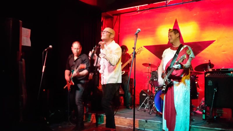 Datei:Fab Chief im Z-Bau.jpg