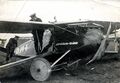 Bruchgelandetes Flugzeug der Luftverkehr Strähle (Kennung D-144) aus Böblingen auf dem Flugplatz in Atzenhof, ca. 1920