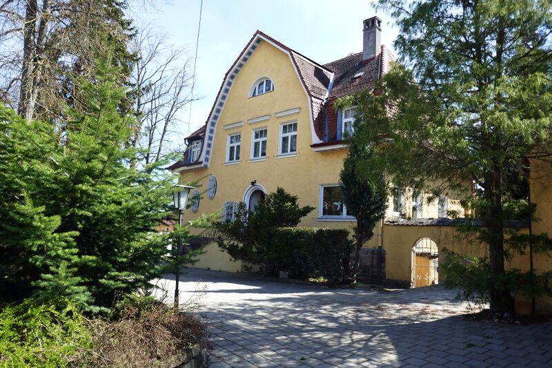 Datei:Forsthausstr 43 04 2021 2.JPG