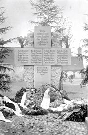 NL-FW 09 KP 461 Kriegerdenkmal Stadeln 1938.1.jpg