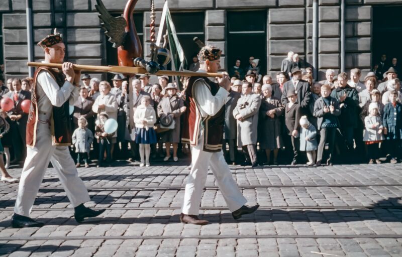 Datei:19671008 ERNTEDANKFESTZUG 03.jpg