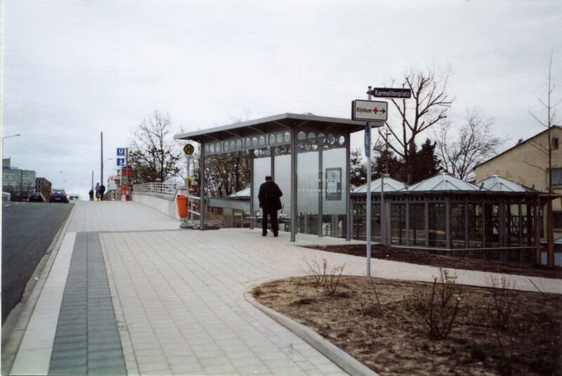 Datei:NL-FW 04 2161 KP Schaack U-Bahnhof Klinikum 7.4.2005.jpg