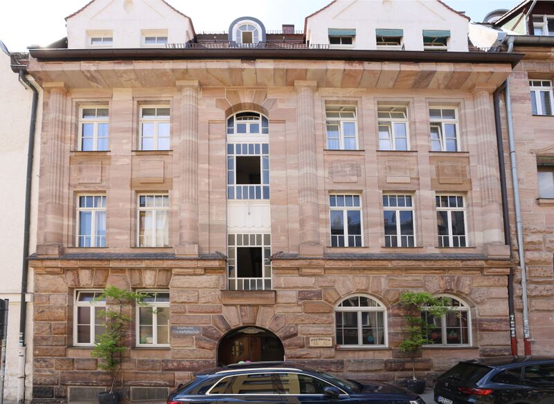 Datei:Pfisterstraße 48 Juli 2025.jpg