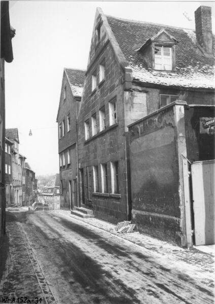 Datei:Ansicht v.l.n.r. Bergstraße 10 und 8 um 1951.jpg