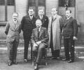 Lehrerkollegium der Israelitischen Realschule 1934/35; vlnr: Heinemann, Mandelbaum, Eldod, Falkenmeier, Kohn, Direktor Prager (sitzend)